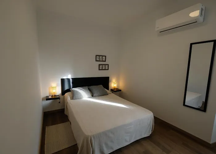 Casa La De Baixo * Vila Praia de Ancora